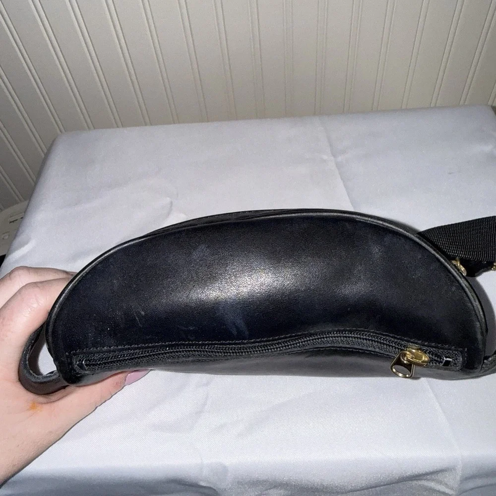 Vintage Coach Canteen Waist Fanny Pack Sling Black Leather Bag Purse 1997